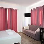 Cozy Corner * סרנדה