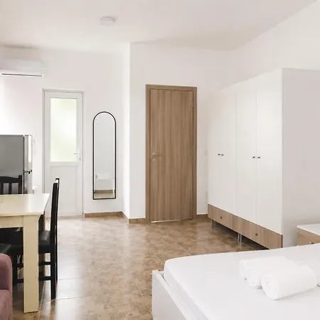 Cozy Corner Sarandë